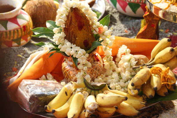 South Indian wedding rituals Puja tray, Kalasha, Hindu Tamil wedding
